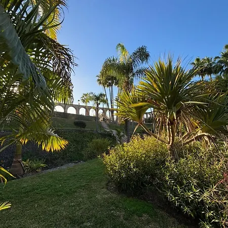 Apartment Sunny Flat With Pools & Terrace In Oasis Of Nerja