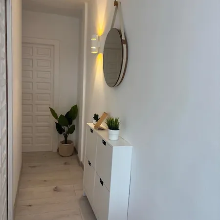 Sunny Flat With Pools & Terrace In Oasis Of Apartment Nerja